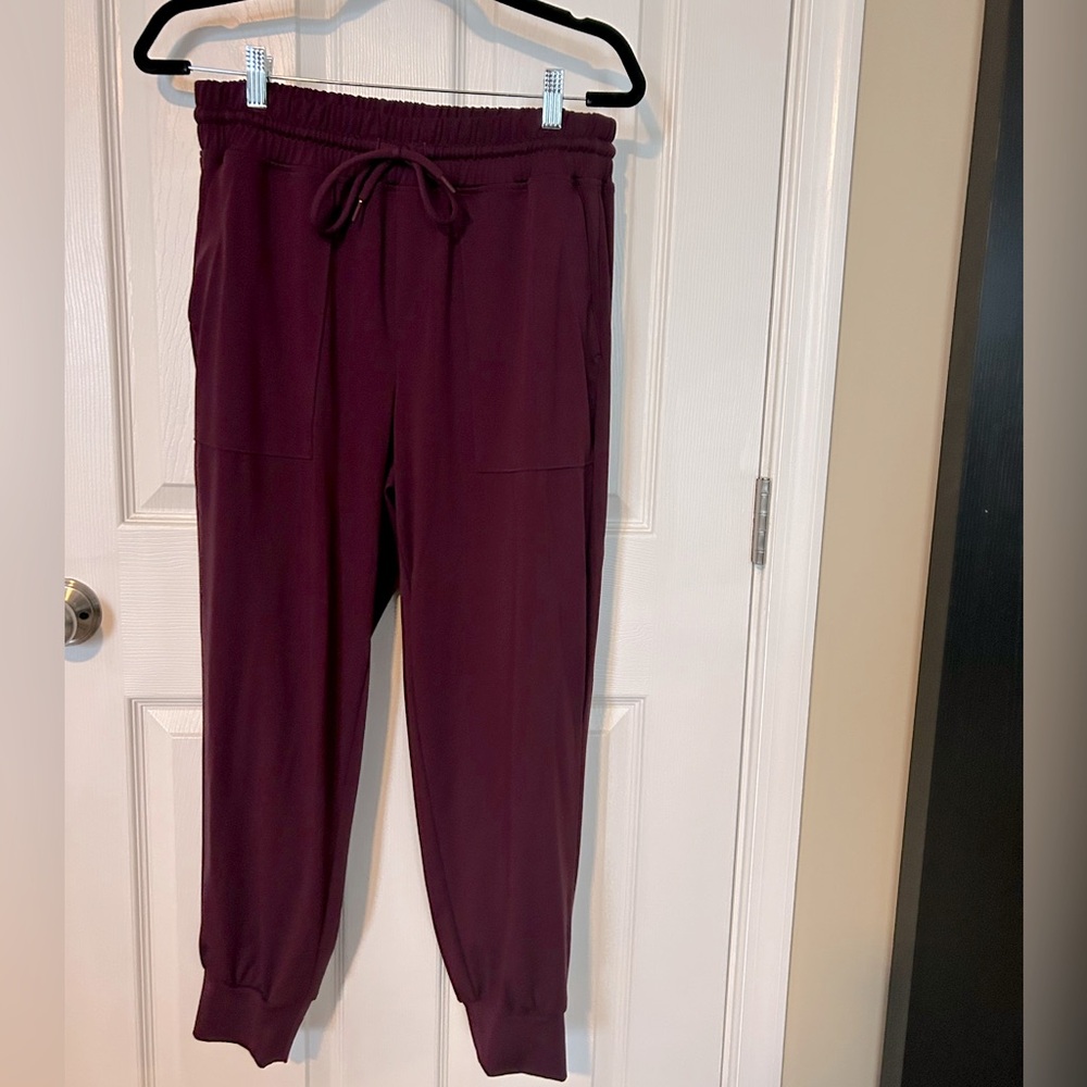 Lou & Grey Joggers